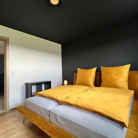 Stay Nice Apartments Dorfen Naehe Muenchen Jacuzzi Grillkota 75 Zoll Tv Esterno foto