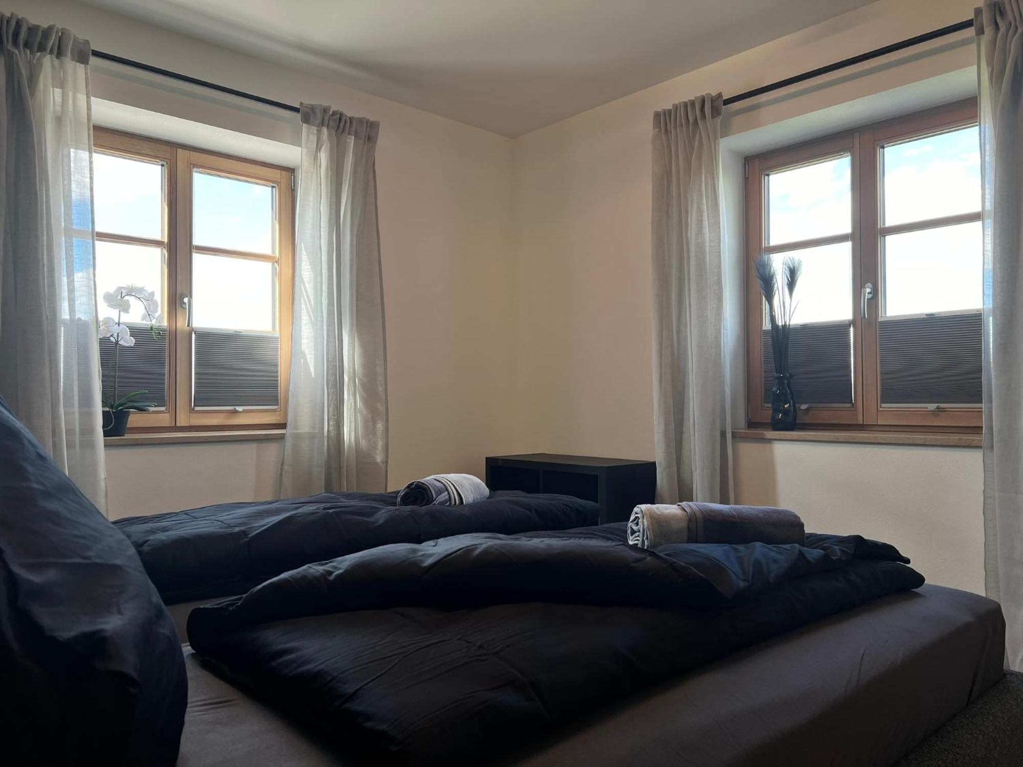 Stay Nice Apartments Dorfen Naehe Muenchen Jacuzzi Grillkota 75 Zoll Tv Esterno foto