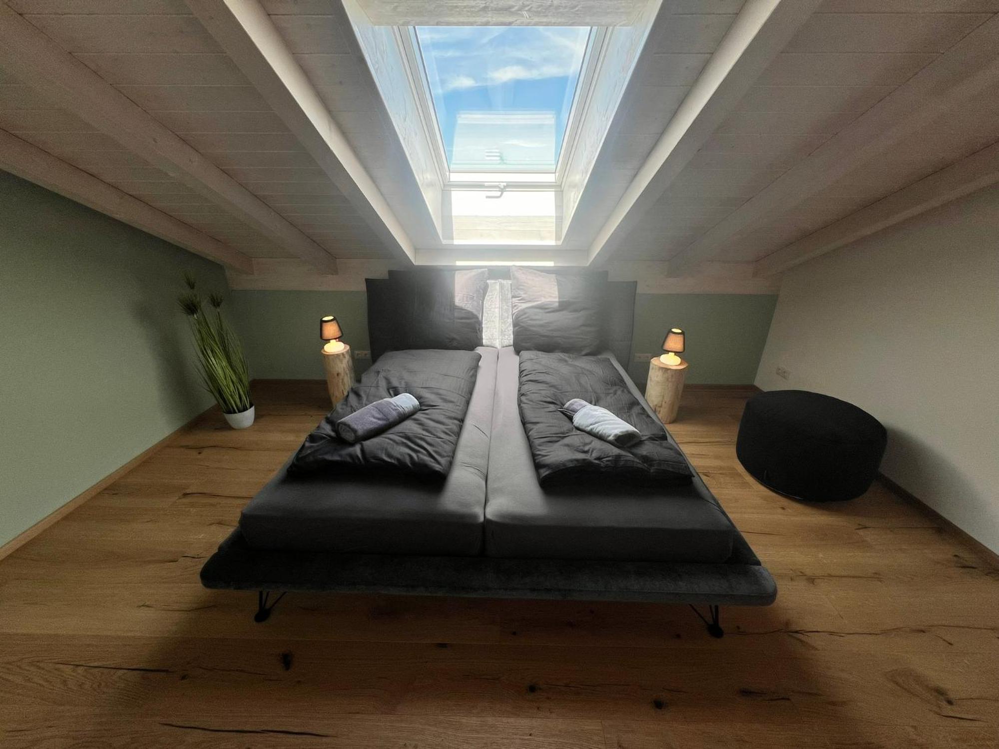 Stay Nice Apartments Dorfen Naehe Muenchen Jacuzzi Grillkota 75 Zoll Tv Esterno foto
