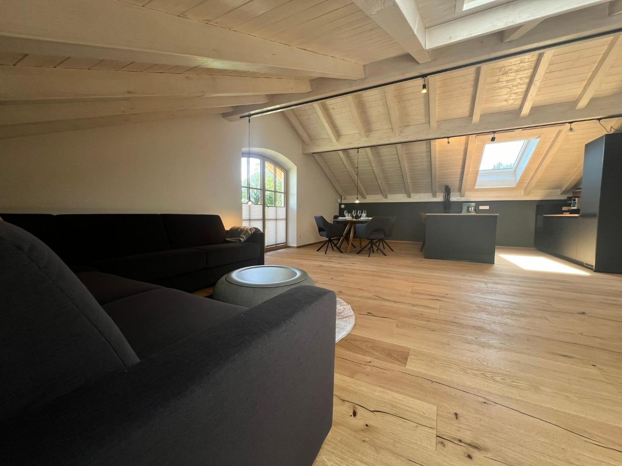 Stay Nice Apartments Dorfen Naehe Muenchen Jacuzzi Grillkota 75 Zoll Tv Esterno foto